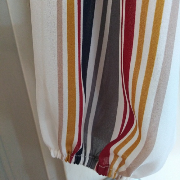 Charlotte Russe Wrap Front Blouse - Picture 6 of 7